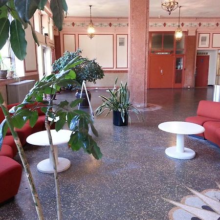 ניוארק Hotel Riviera מראה חיצוני תמונה